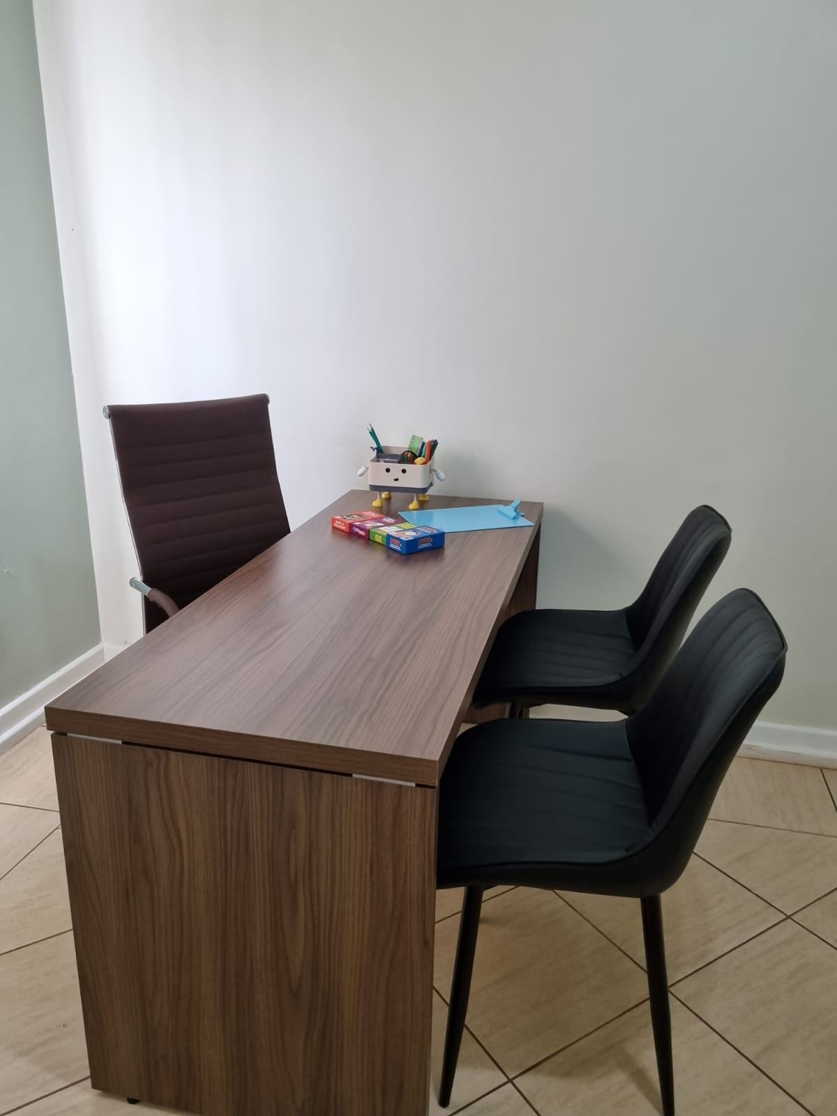 Sala de atendimento de Sara Machado Lorenzato